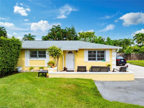 Park Shore Naples Real Estate