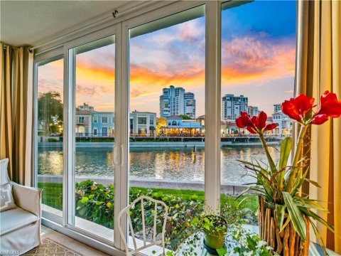Park Shore Naples Real Estate
