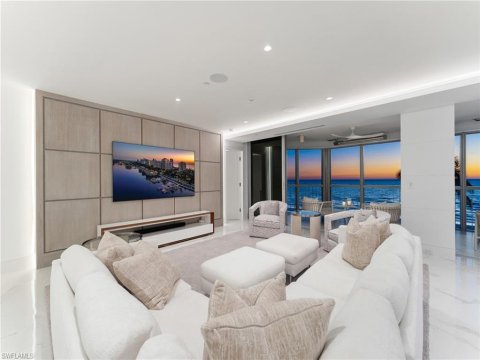 Park Shore Naples Real Estate