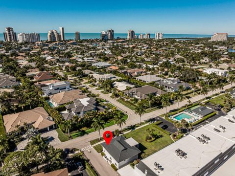 Park Shore Naples Real Estate