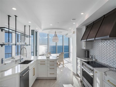 Park Shore Naples Real Estate