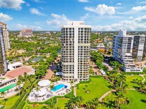 Park Shore Naples Real Estate