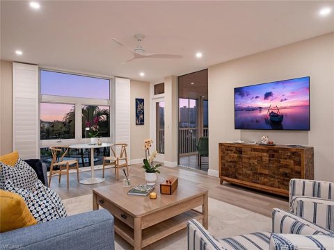 Park Shore Real Estate