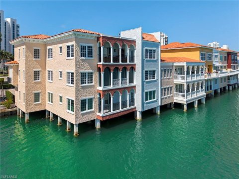 Park Shore Real Estate