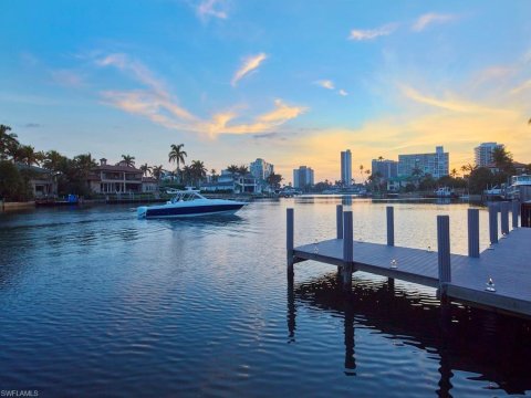 Park Shore Real Estate