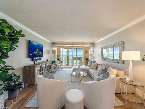 Park Shore Real Estate