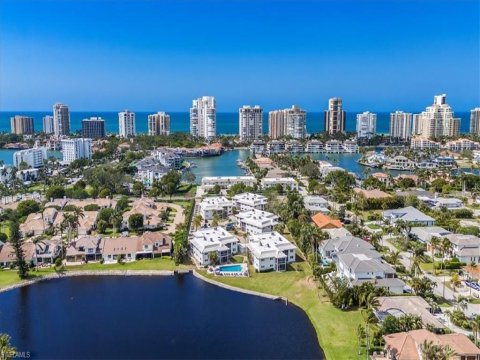 Park Shore Real Estate