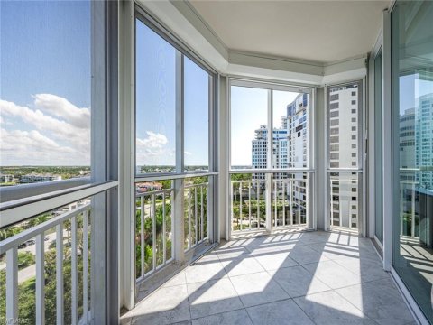 Park Shore Real Estate