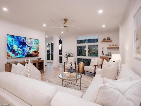 Park Shore Real Estate