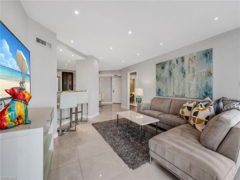 Park Shore Real Estate