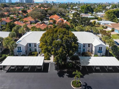 Pavilion Club Naples Real Estate