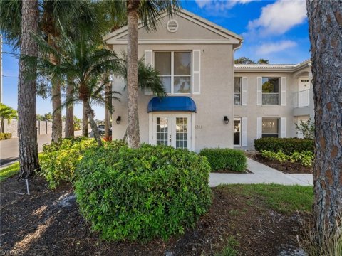 Pavilion Club Naples Real Estate