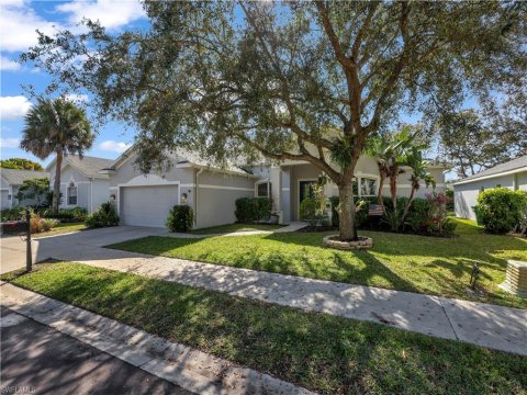 Pebblebrooke Lakes Naples Florida Real Estate