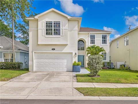 Pebblebrooke Lakes Naples Real Estate