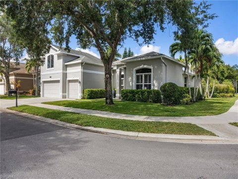 Pebblebrooke Lakes Naples Real Estate