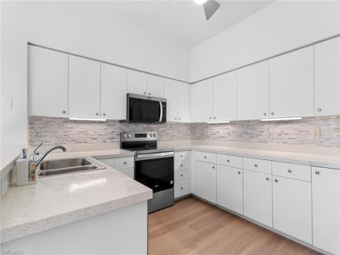 Pelican Bay Naples Florida Condos for Sale