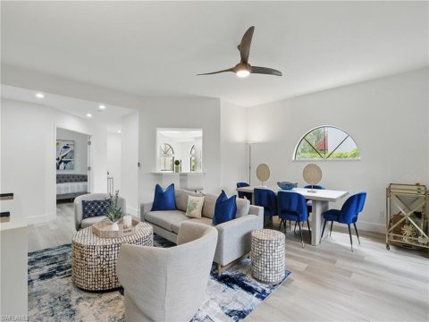 Pelican Bay Naples Florida Condos for Sale