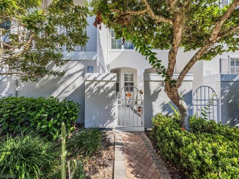 Pelican Bay Naples Florida Condos for Sale