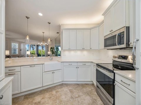 Pelican Bay Naples Florida Condos for Sale