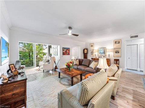 Pelican Bay Naples Florida Condos for Sale