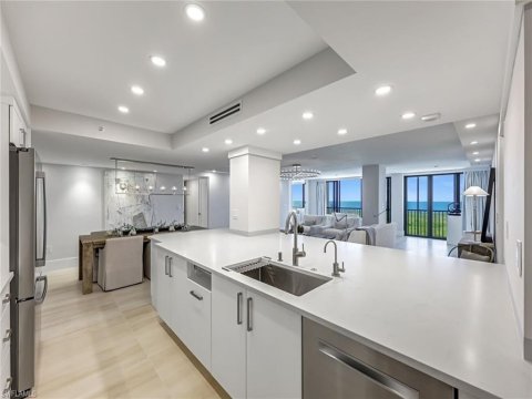 Pelican Bay Naples Florida Condos for Sale