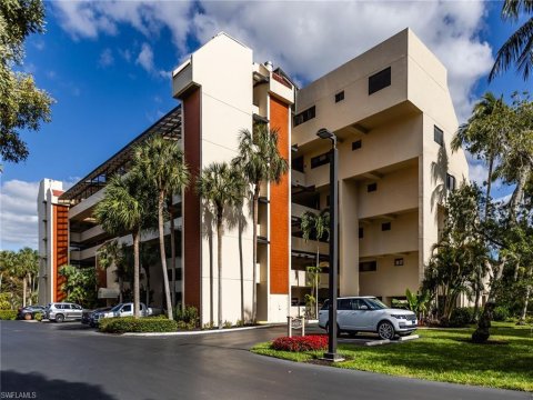 Pelican Bay Naples Florida Condos for Sale