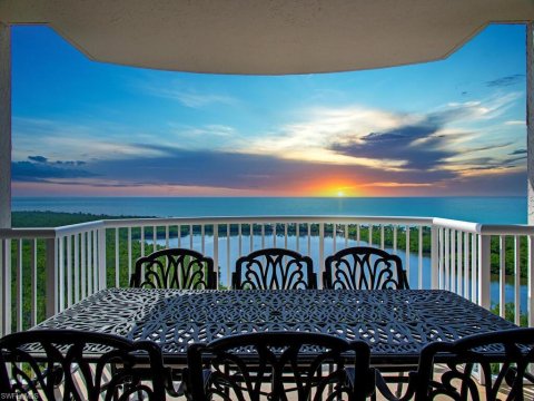 Pelican Bay Naples Florida Condos for Sale