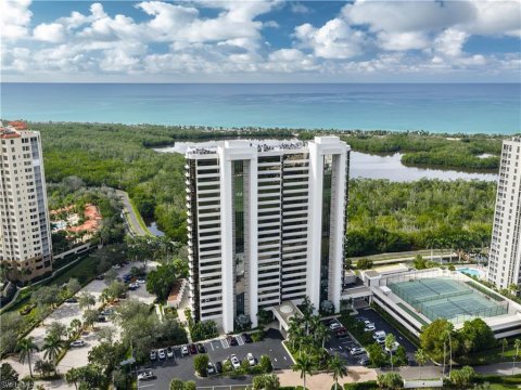 Pelican Bay Naples Florida Condos for Sale