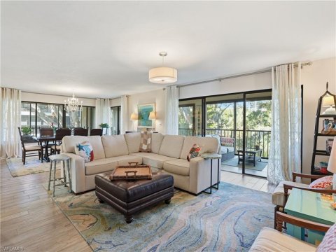 Pelican Bay Naples Florida Condos for Sale