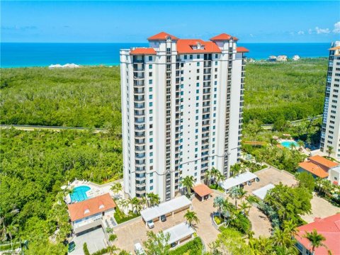 Pelican Bay Naples Florida Condos for Sale