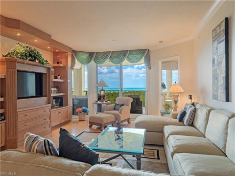 Pelican Bay Naples Florida Condos for Sale