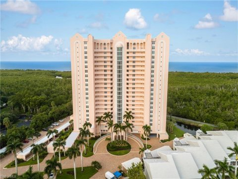 Pelican Bay Naples Florida Real Estate