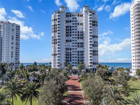 Pelican Bay Naples Florida Real Estate