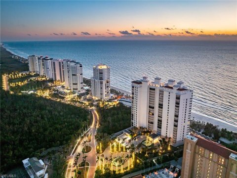 Pelican Bay Naples Florida Real Estate
