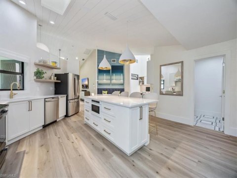 Pelican Bay Naples Florida Real Estate