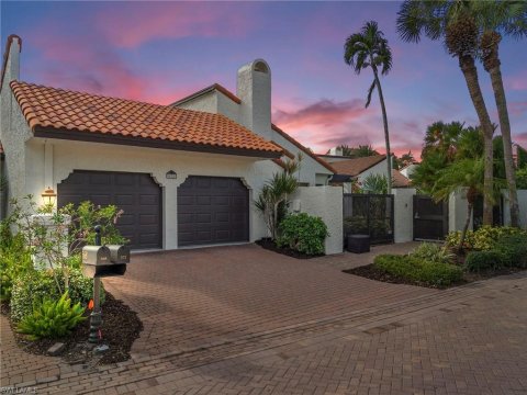 Pelican Bay Naples Florida Real Estate
