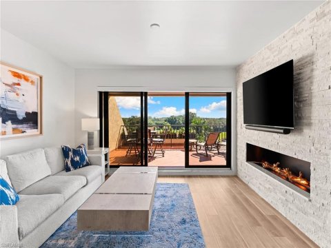 Pelican Bay Naples Florida Real Estate