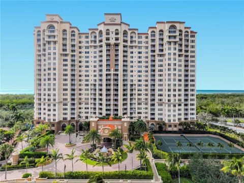 Pelican Bay Naples Florida Real Estate