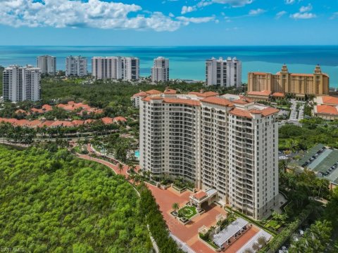 Pelican Bay Naples Florida Real Estate