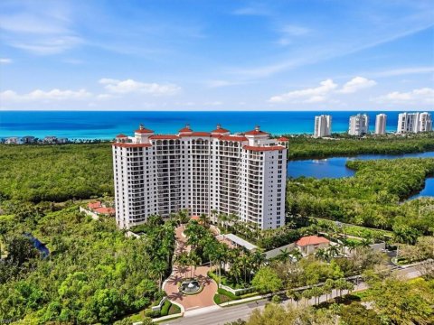 Pelican Bay Naples Florida Real Estate