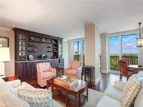 Pelican Bay Naples Real Estate