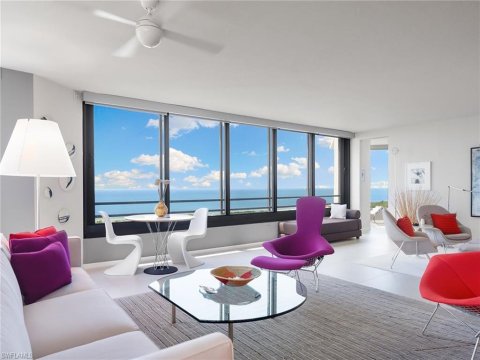 Pelican Bay Naples Real Estate