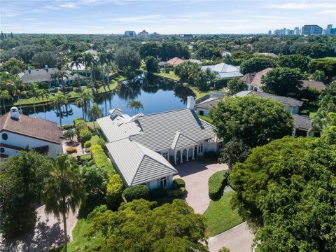 Pelican Bay Naples Real Estate