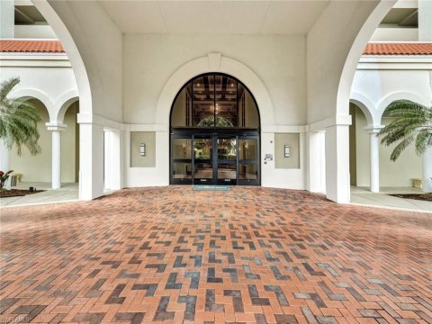 Pelican Bay Naples Real Estate