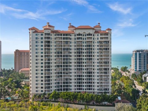 Pelican Bay Naples Real Estate
