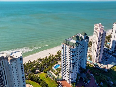 Pelican Bay Naples Real Estate