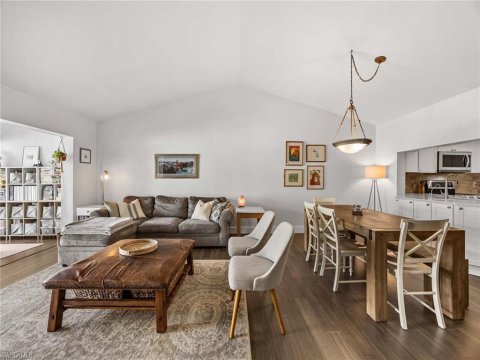 Pelican Bay Naples Real Estate