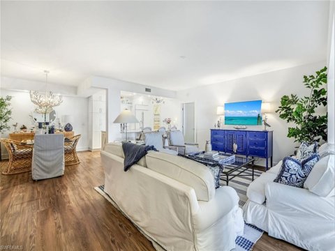 Pelican Bay Naples Real Estate