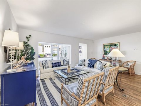 Pelican Bay Naples Real Estate