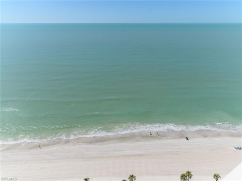 Pelican Bay Naples Real Estate